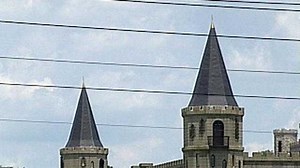 Take look inside Kentucky's mystery castle