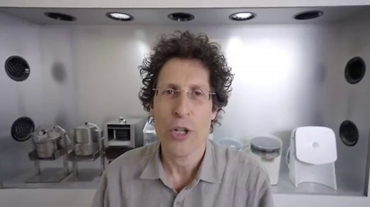 This very expensive juicer can connect to Wi-Fi but can’t actually juice your produce