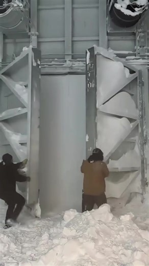 Bongo Movie Clips: Hilarious Scenes from Tanzania