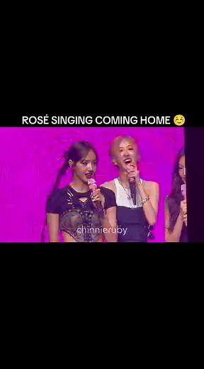 ROSÉ Coming Home Singing Performance in Melbourne - BLACKPINK