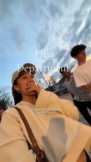 Things to do UIUC | Part 9 they were so so nice and it was really cool learning about the engines !!! #uiuc #firedepartment #sidequest @Urban Outfitters top @lululemon skirt