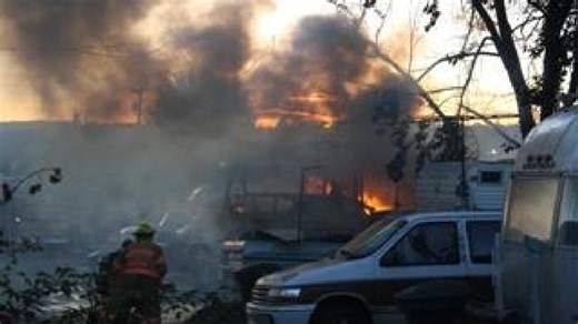 Roseburg man dies in trailer fire