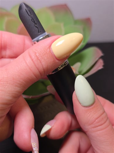 Holiday Nails & Vibes🗝 (@holiday.nails.and.vibes)’s videos with original sound - DJ L BEATS