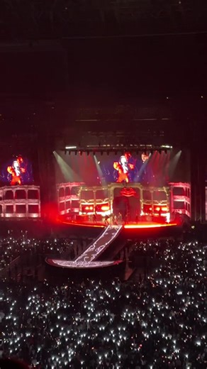 レディー・ガガ 京セラドームでの素晴らしいパフォーマンス