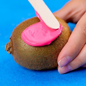 13M views · 40K reactions | Easy and clever hacks to сut and peel in a flash.  | 5-Minute Crafts | Facebook