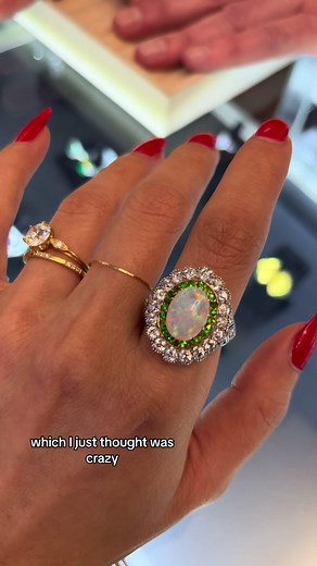 A recap of the 2023 NYC jewelry and watch show! A bit overwhelming but a lot of fun to go with a friend 💗 Booths we visited: Jewels by Grace, Jimmy & Kathy Gallery, Spicer Warin, E. Foxe Harrell, Provident Jewelry, Phigora, Earth Pebbles Vintage & Estate Jewelry, Courtville #nycjaws #antiquejewelry