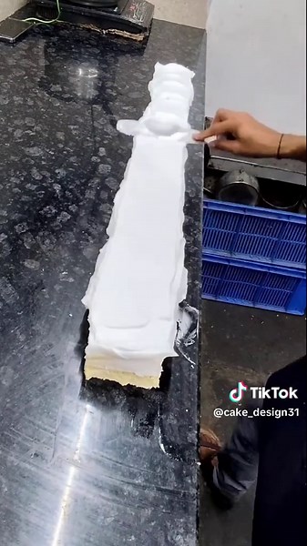 Best pastry 😋🎂 please don't under review 😔🙏🏻 #pleaseunfreezmyaccunt🥺 #cakedecorating #foruyou #foruypage #cakeart