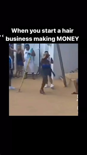 2.5K views · 21 reactions | Start making money selling hair!! Register for our Learn How to Sell Hair Master Class Now www.learnhowtosellhair.com #hair #wigs #frontlacewig #fulllacewigs #hairsupplier #hairvendor #wholesalehair #sellhair | Thehairxchange | Facebook