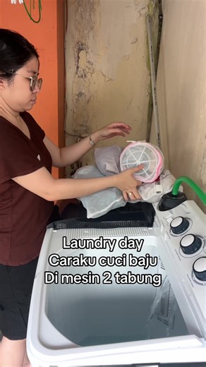 Laundry day cara ku cuci di mesin 2 tabung polytron #irt #mesincucijumbo #laundryday #cucibaju #polytron