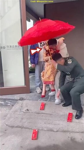 Chinese Wedding Tradition You’ve Never Seen Before 🇨🇳 #shorts