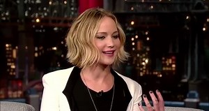 Late Show Jennifer Lawrence and David Letterman Sing