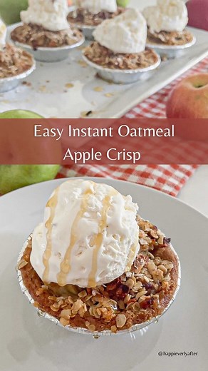 Andrea Morgan on Instagram: "This EASY INSTANT OATMEAL APPLE CRISP is the perfect fall dessert! The individual crusts are just the right portion and would be a great option to take to a party! Like, Share and Save for later! ☺️ 🍎 FULL RECIPE BELOW! Ingredients FILLING Keebler Mini Graham Cracker Crusts (6 pack) 8 apples (I used 4 Granny Smith & 4 Honeycrisp) 2 Tablespoons Butter 1 Tablespoon Brown Sugar 1 Tablespoon Flour 1 Teaspoon Cinnamon TOPPING Quaker Instant Apples & Cinnamon Oatmeal Pack