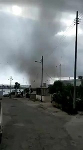 Weather gone WILD! 😱⛈🌧⚡️☔️💦🌪😟 A TORNADO overturns a caravan at Armier, limits of Mellieħa, earlier on this afternoon!! It-temp TĦAWWAD! 😱⛈🌧⚡️☔️💦🌪😟 TROMBA tħalli ħerba minn karavan fl-Armier, fil-limiti tal-Mellieħa, aktar kmieni llum wara nofsinhar! 🎥 Malcolm Seychell | Malta Weather