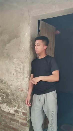 Who shifted the gear?! This ending will make you laugh 😂#haivl #funnyvideo #xemay #tinhhuonghai