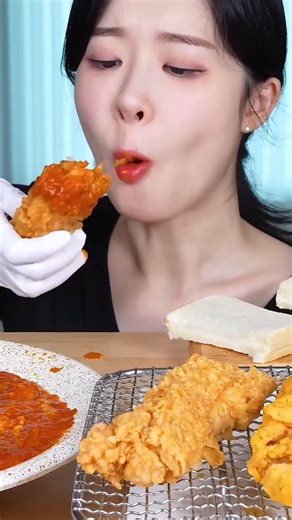 Fried Chicken Extreme Crunchy Sound