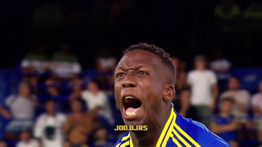 Olvídala - Luis Advíncula en otra vida