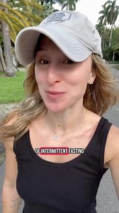 Sarah Granetz | Fitness + Nutrition Coach on Instagram: "Comment CALC to download the calculator Comment CONSULT to Zoom with me 💁🏼‍♀️"