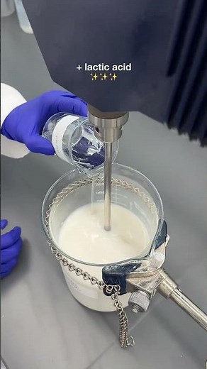 Let's Make Clinique Moisture Surge Active Glow Serum