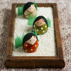 17 Kokeshi Doll Craft Ideas and a Tutorial With Photos