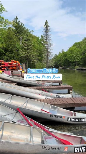 Explore the Lower Platte River with Riverside Canoe Trips