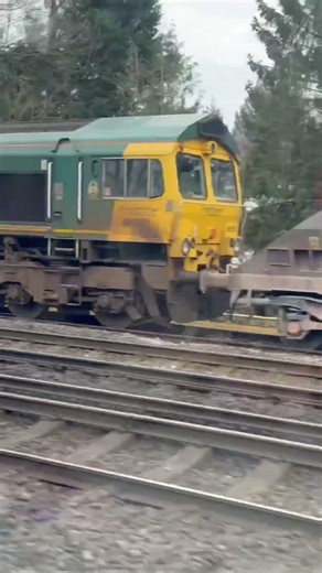 Class 66 on a #freightrain purely #locomotive #railways #train #networkrail