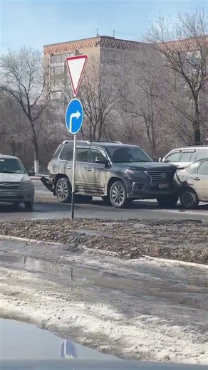 Актобе, ДТП с участием 5 автомобилей