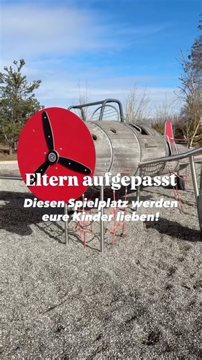 Chris | Switzerland with Kids on Instagram: "Wir haben einen richtig tollen Spielplatz entdeckt 😍☀️ Der Aire de Jeux du Parc des Carrières liegt ganz nah bei Basel, ist schön abgelegen und bietet viel Platz zum Spielen, Toben & Picknicken 🛝 Highlight für die Kids: ✈️ Flugzeuge beobachten, denn der EuroAirport Basel-Mulhouse-Freiburg ist ganz in der Nähe. 👉 Unbedingt speichern! —— Parents, this playground is a hidden gem near Basel! We visited Aire de Jeux du Parc des Carrières in Saint-Louis 