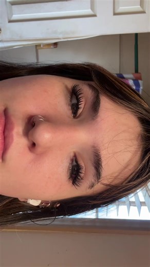 Essential Tips for Lash Cluster Application