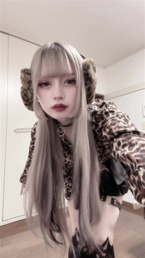 Leopard Print Fashion: Dance Moves with Style