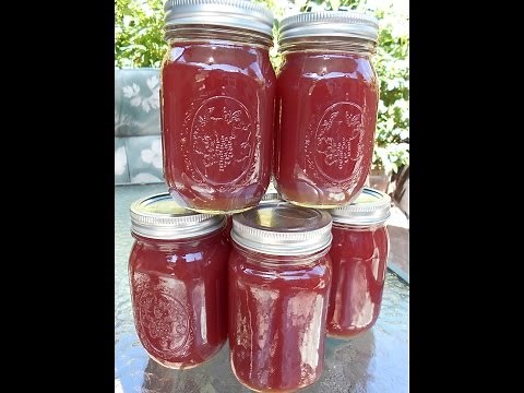 How to Make and Can Grape Juice
