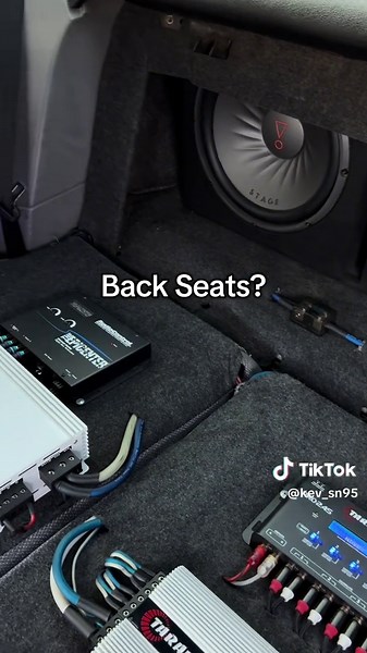 Experience the Mustang's Front Seat Comfort