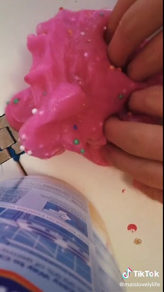 Hi (@weloveeeeefrogs)’s videos with original sound - Gee