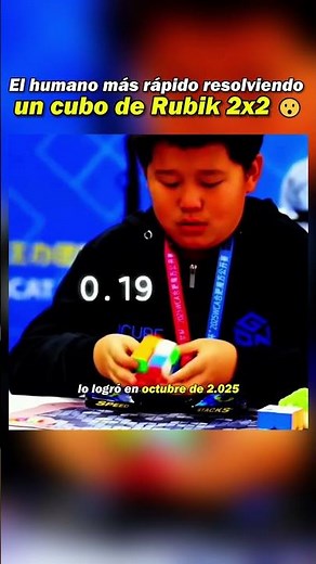 World record: 2x2 Rubik's Cube solved in 0.39 seconds