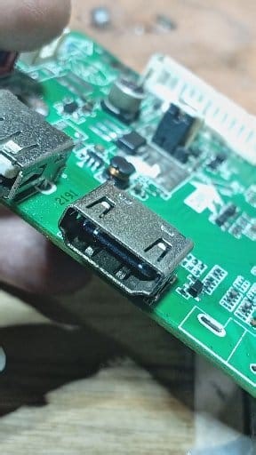 24K views · 185 reactions | Install socket hdmi #component #pcb #replacement | Toni Sulistyo | Facebook