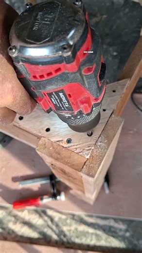 give the elbow a strong binding #woodworking #woodscraft #diy