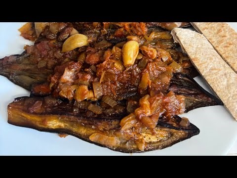 Patëllxhana Jahni | Traditional Albanian Aubergine Recipe