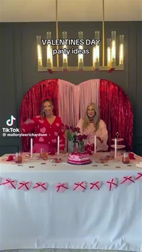 Valentine’s Day party ideas that don’t try too hard 💕 A themed table, a bacckdrop, a few hearts, and people you actually want around. Celebrating love can be simple and still feel special. Comment