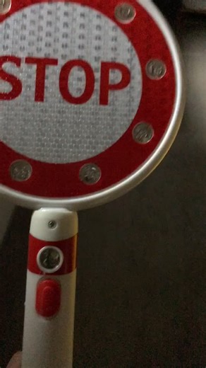 Portable Red Green Stop Go Board Handheld Light Led Flashing Hand Stop Sign