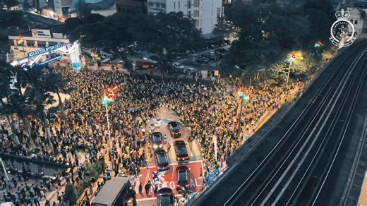 11K views · 197 reactions | Navy Run merupakan program larian santai anjuran TLDM yang memupuk gaya hidup sihat serta mengeratkan hubungan antara warga TLDM dan masyarakat. Diharapkan program ini terus menjadi platform merapatkan ukhuwah, menyemai semangat kebersamaan dan menggalakkan penyertaan masyarakat dalam aktiviti yang sihat dan inklusif. #navyrun2025 #NavyUpdate #SediaBerkorban #FitNavy #DutyHonourSacrifice | Tentera Laut Diraja Malaysia | Facebook