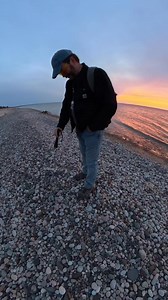 Finding Yooperlites before dark on Lake Superior North of Newberry Michigan using Convoy C8 flashlights from www.yooperlites.com #yooperlites #ConvoyC8 #lakesuperior #yooper #minerals #Michigan #minecraft #rocks #glow #UV | Yooperlites