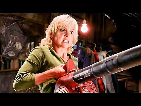 Cindy Sets the Ghost Free… Bad Idea | Scary Movie 3 | CLIP ⚡ 4K