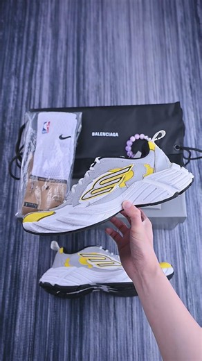 Monday Ultra #shoes #balenciaga #fyp #sneakers #luxury