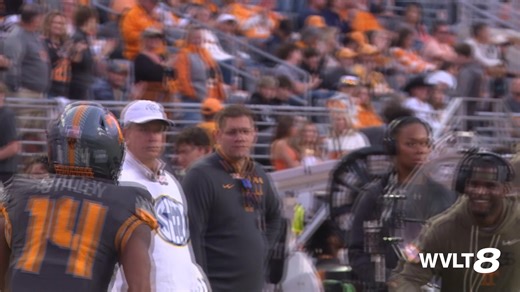 3.7K views · 186 reactions | Joey Aguilar connects with Braylon Staley for a touchdown. Staley celebrates with the crowd and Coach Pope. #Vols | Rylee Robinson Sports | Facebook