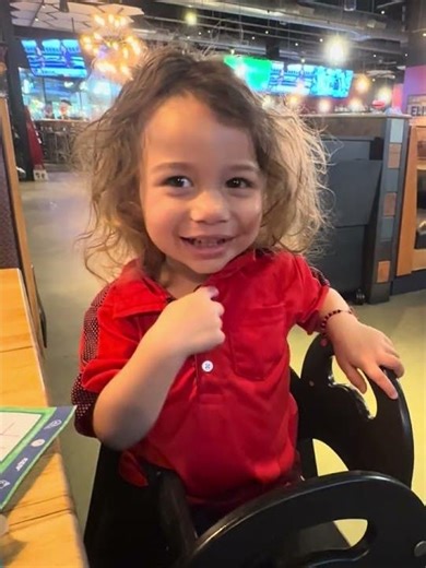 You ever heard of the tickle ￼baby #shorts#reels#viral#ticklechallenge#trend#applebees