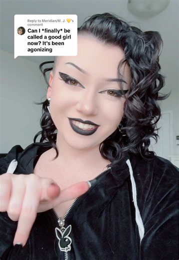 Exploring Unique Aesthetics with Veronica Kill Bride