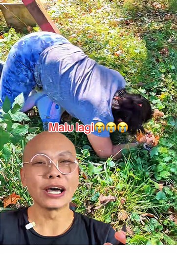 Main kuda kudaan #haha #jatuh #wkwk #mainan