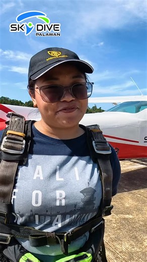 Adrenaline high at 10,000 ft 🚀 Scream it loud… YEEEAAAHHHH!!! 🤯🔥 Don’t just watch the thrill — BE the thrill. 📍 San Vicente Airport, Palawan, Philippines 🌐 skydivepalawan.ph 📧 hello@skydivepalawan.ph 📞 63 999 220 4913 #SkydivePalawan #AdrenalineRush #FeelAlive #ExtremeAdventure #Palawan BucketList ThrillSeekers JumpOverParadise | Skydive Palawan