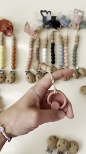 mushie 100% Silicone Baby Pacifier Clip BPA Free | Hera (Faux Wood)