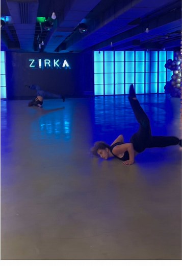 Andrea Abboud على TikTok