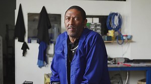 Worker smiling at the camera | Free Stock Video Footage